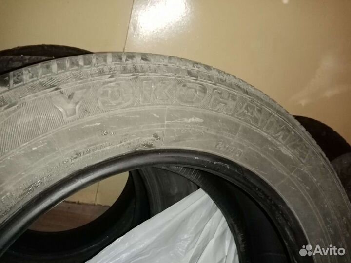Yokohama 104ZR 225/65 R17