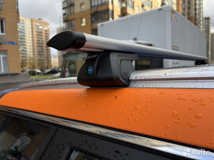 Багажник titan i-Pro на интегрированные рейлинги к