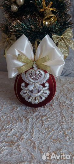 Шар новогодний