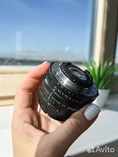Объектив Nikon AF 50mm f/1.8 D Nikkor