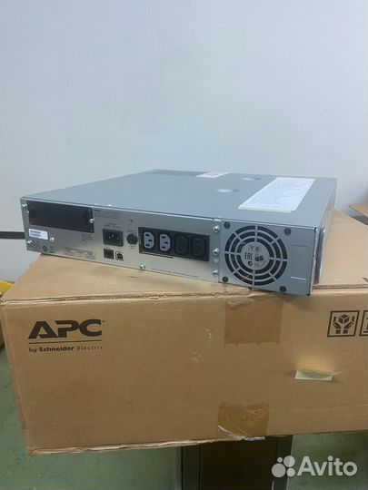 Ибп APC SMART ups 1500 VA 230V SMT1500RMI2U