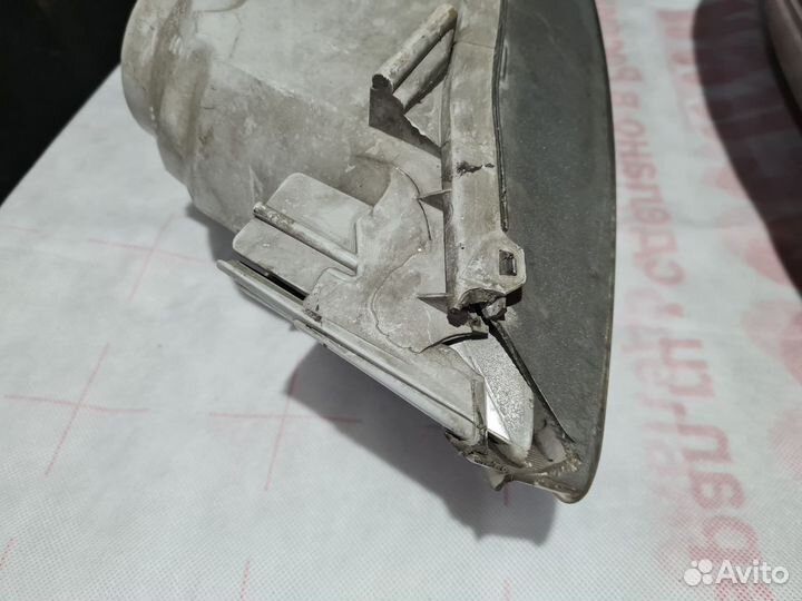 Фары Toyota Camry AVC30 2003г