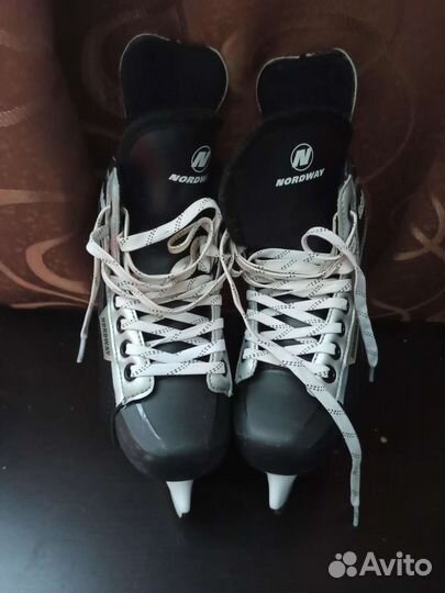 Коньки для мальчика 33 размер