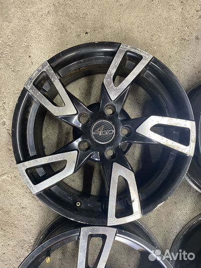 4Go R16 5*114,3 цо67,1