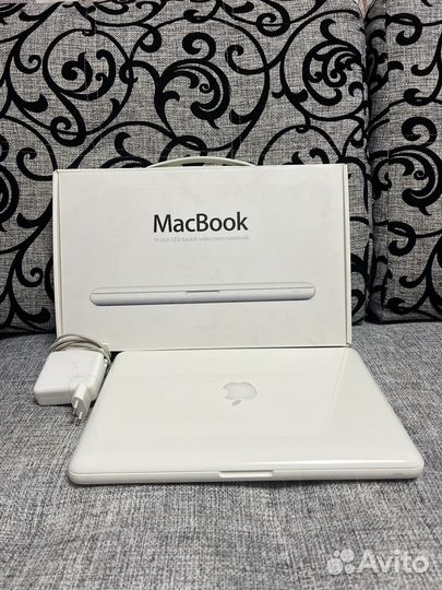 Macbook