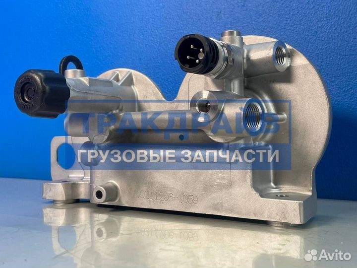 Корпус топливного фильтра Вольво Фм Фш