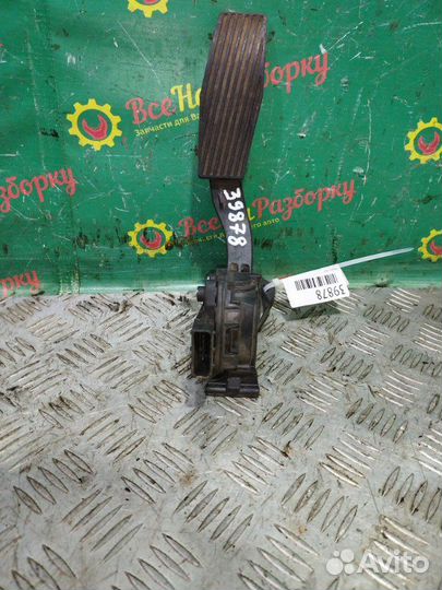 Педаль газа Opel Astra J 2009-12Г