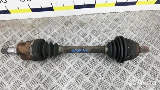 Привод передний левый renault laguna 3 (93E44KS01)