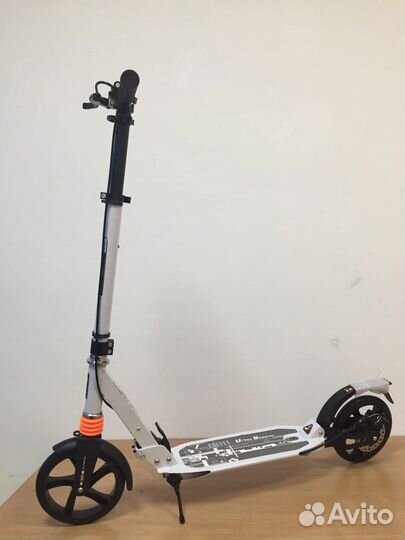 Самокат с ручным тормозом до 100кг