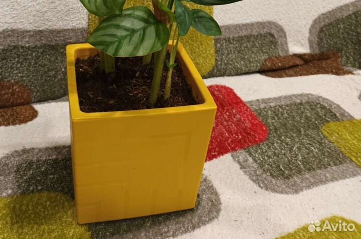 Горшок для цветов квадро