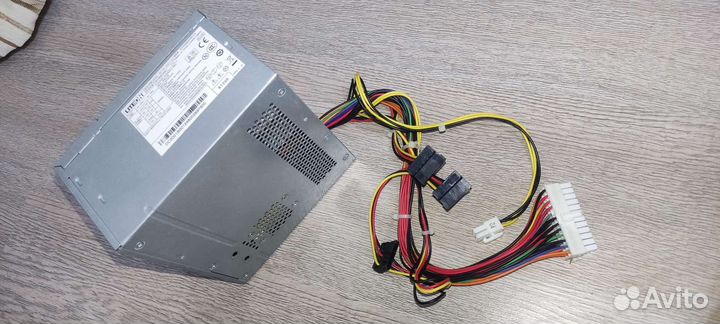 Блок питания Liteon pe-5201-05 200w 700w