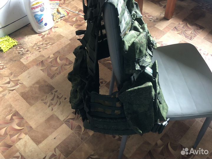 Разгрузочный жилет