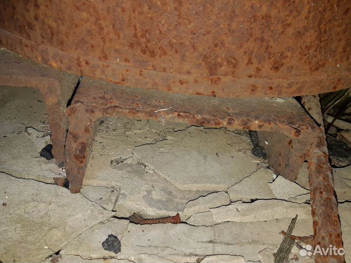 Швеллер стальной