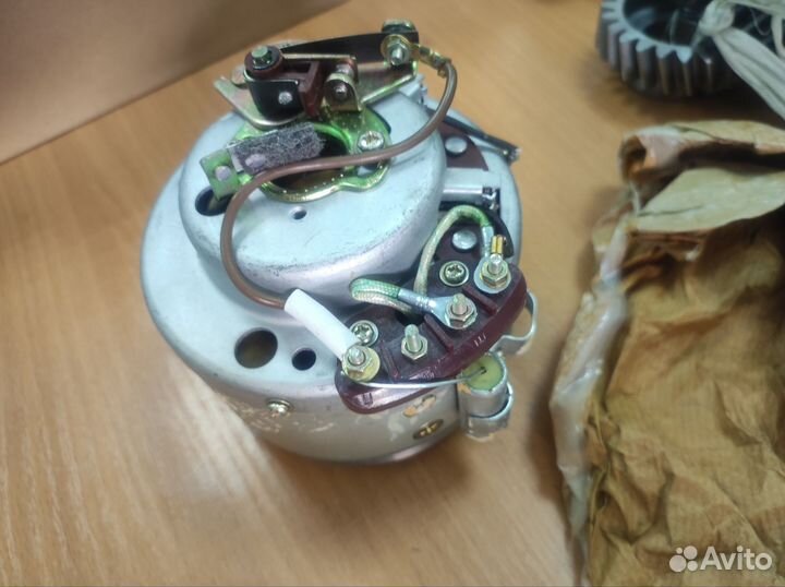 Генератор Иж Планета 6 вольт/6V (в сборе)