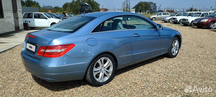Mercedes-Benz E-класс 1.8 AT, 2010, 145 000 км