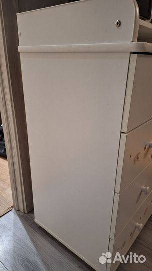 Пеленальный комод белый