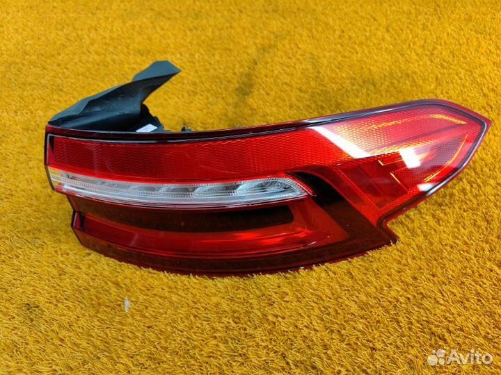 Фонарь задний правый Haval F7