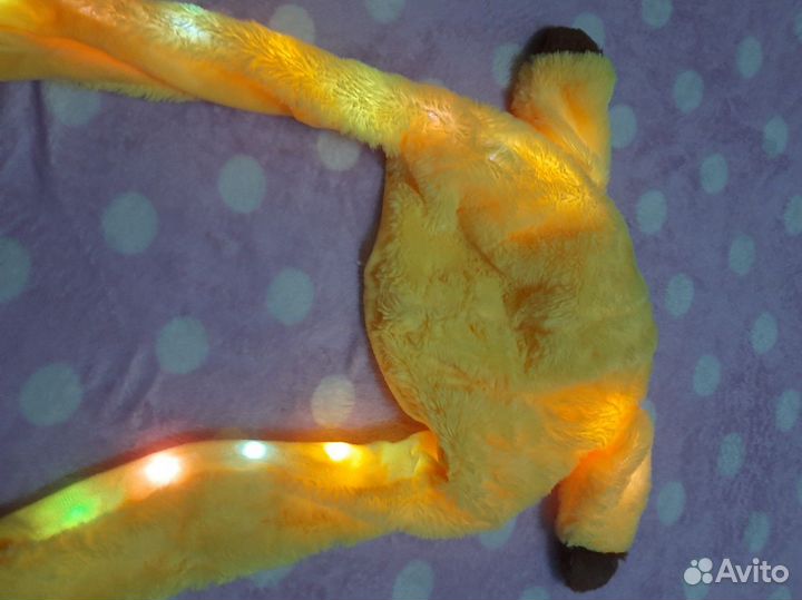 Шапка пикачу