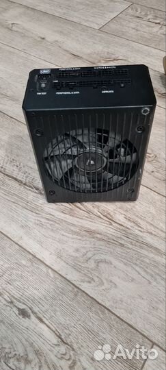 Блок питания corsair 750