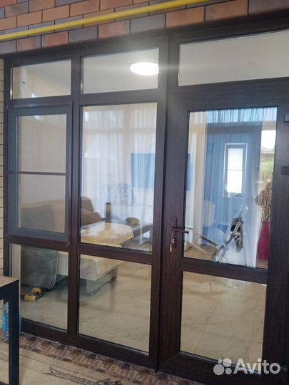 Оконного дверной блок продам