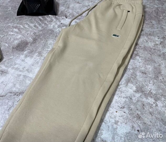 Спортивные костюмы Lacoste