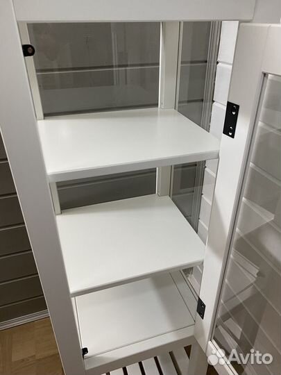 Шкаф со стеклянной дверцей hemnes IKEA