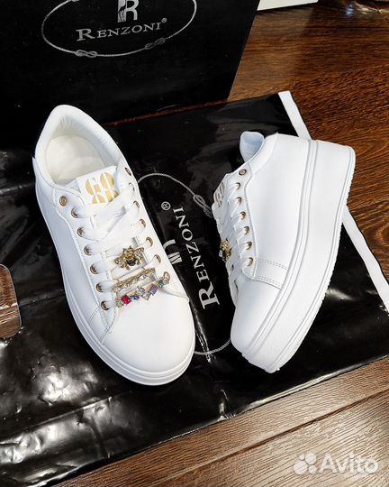 Кроссовки Натуральная кожа Italian белые новые IT