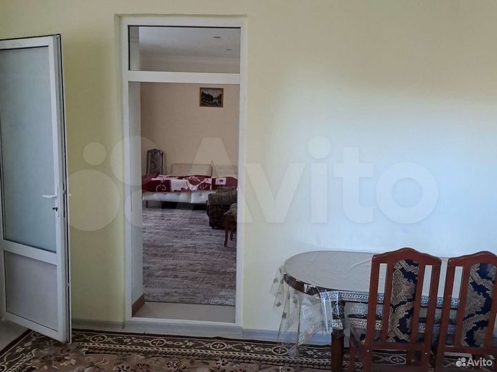 2-к. квартира, 52 м², 1/1 эт.