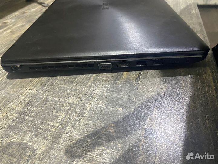 Ноутбук asus