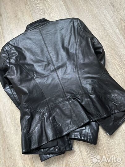 Кожаная куртка 42 размер