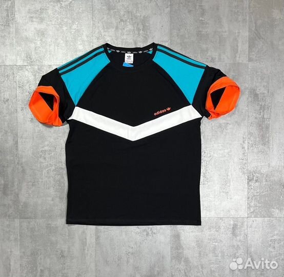 Футболка Adidas