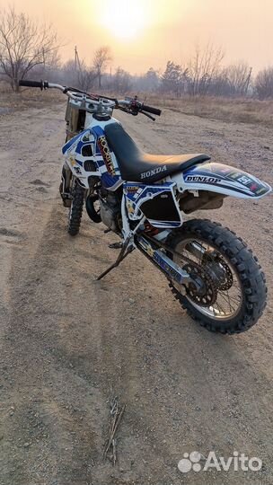 Honda crm 250r mk2