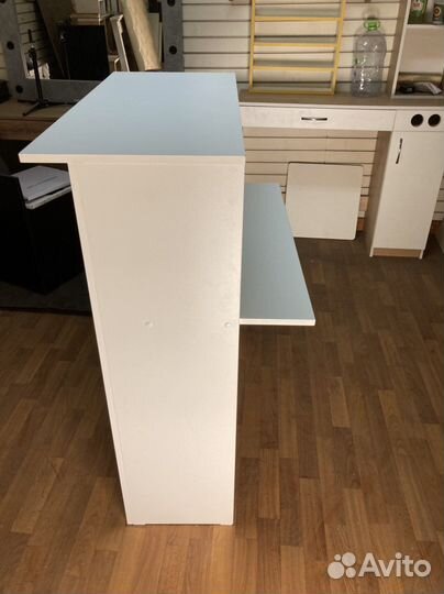 Ресепшн стол новый в наличии