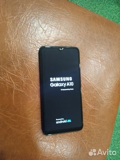 Samsung Galaxy A10, 2/32 ГБ