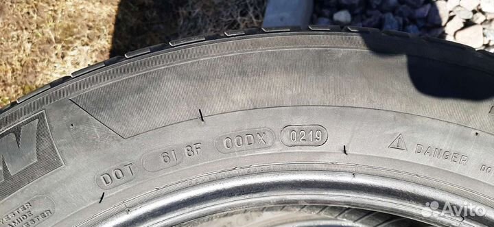 Michelin Latitude Tour 235/55 R19