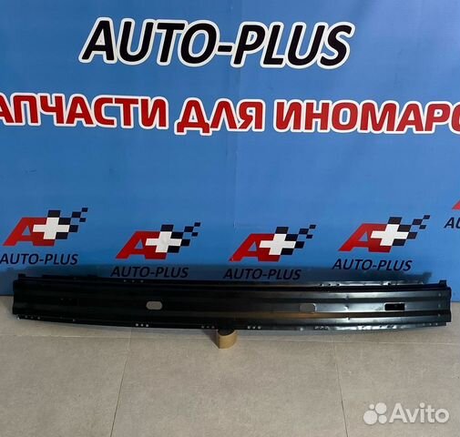 Усилитель переднего бампера на Хендай Акцент