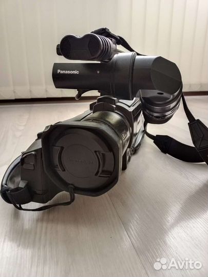 Видеокамера Panasonic DVC60 и M3000, видиомагнит