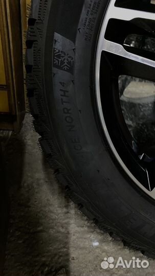 Michelin X-Ice North 4