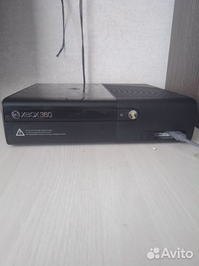 Xbox 360 версии E прошитый