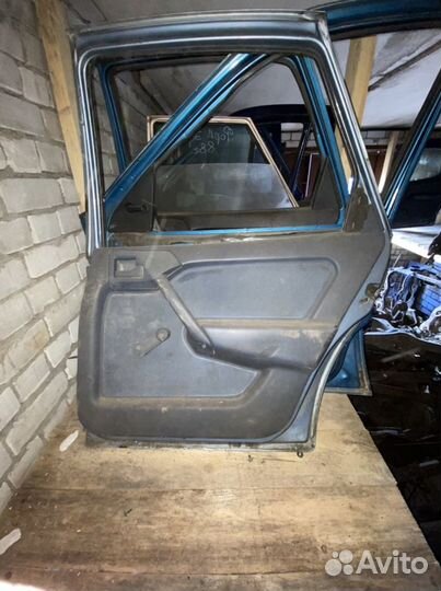 Дверь задняя правая opel vectra A