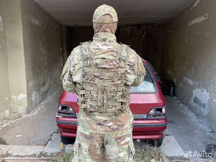 Тактический жилет-плитник