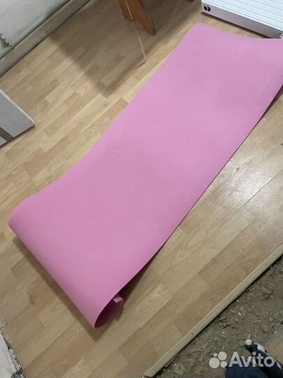 Коврик для йоги и фитнеса