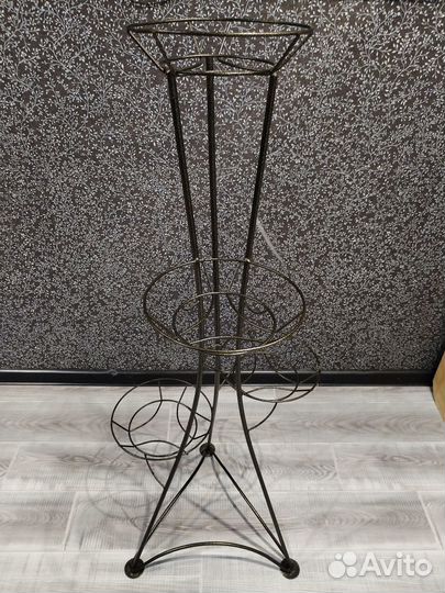 Продам подставку для цветов