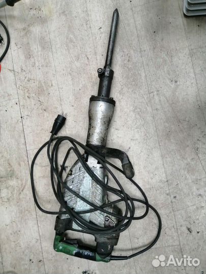 Молоток отбойный Hitachi H65sb2