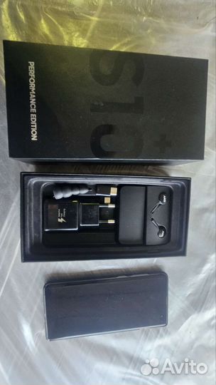 Samsung galaxy s10 plus ceramic