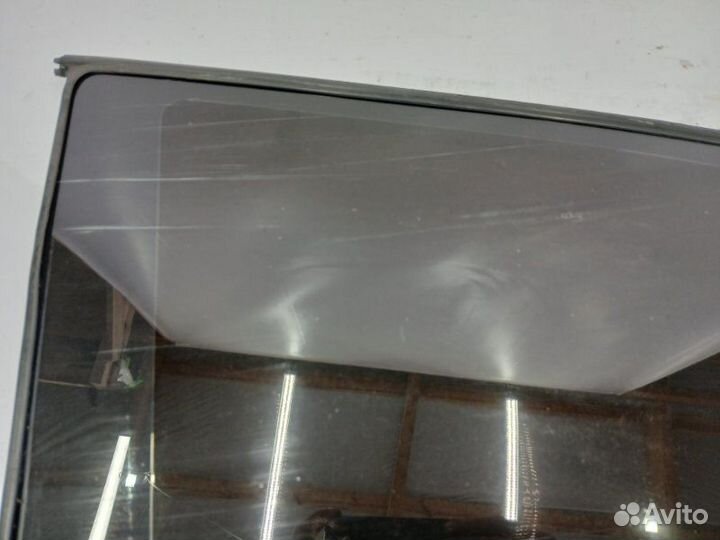 Стекло заднее левое Toyota Caldina ST190G 4S-FE