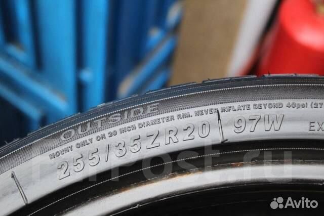 Comforser CF710 255/35 R20