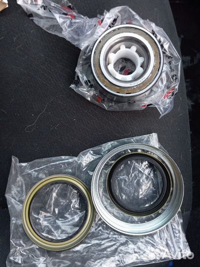 Ступичный полшипник