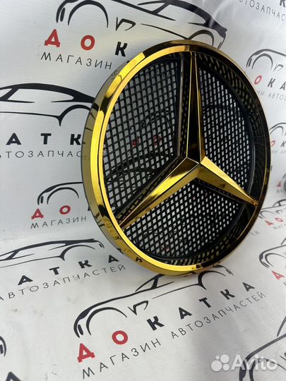 Значок в решетку Mercedes Золотой Грузовой авто 33