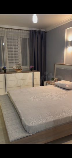 2-к. квартира, 54 м², 4/9 эт.
